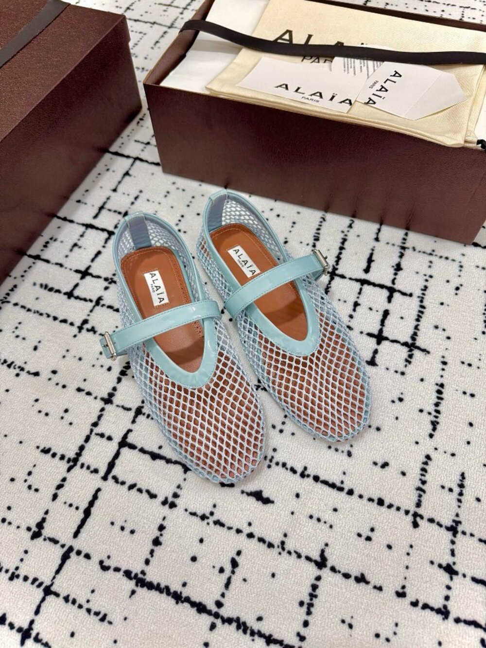 🍇🍇Alaïa Mesh Mary Jane Flats🥥🥥